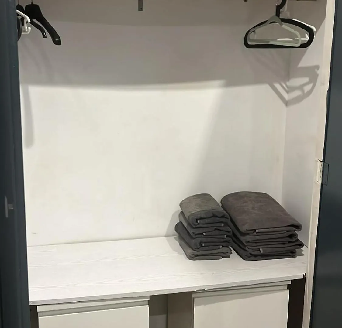 Apartamento Costa Apartment Barcelona 0*,  Spain